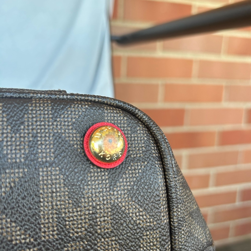 Used Authentic Michael Kors - image 3